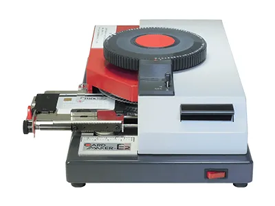 電動エンボッサーカードメーカーE2